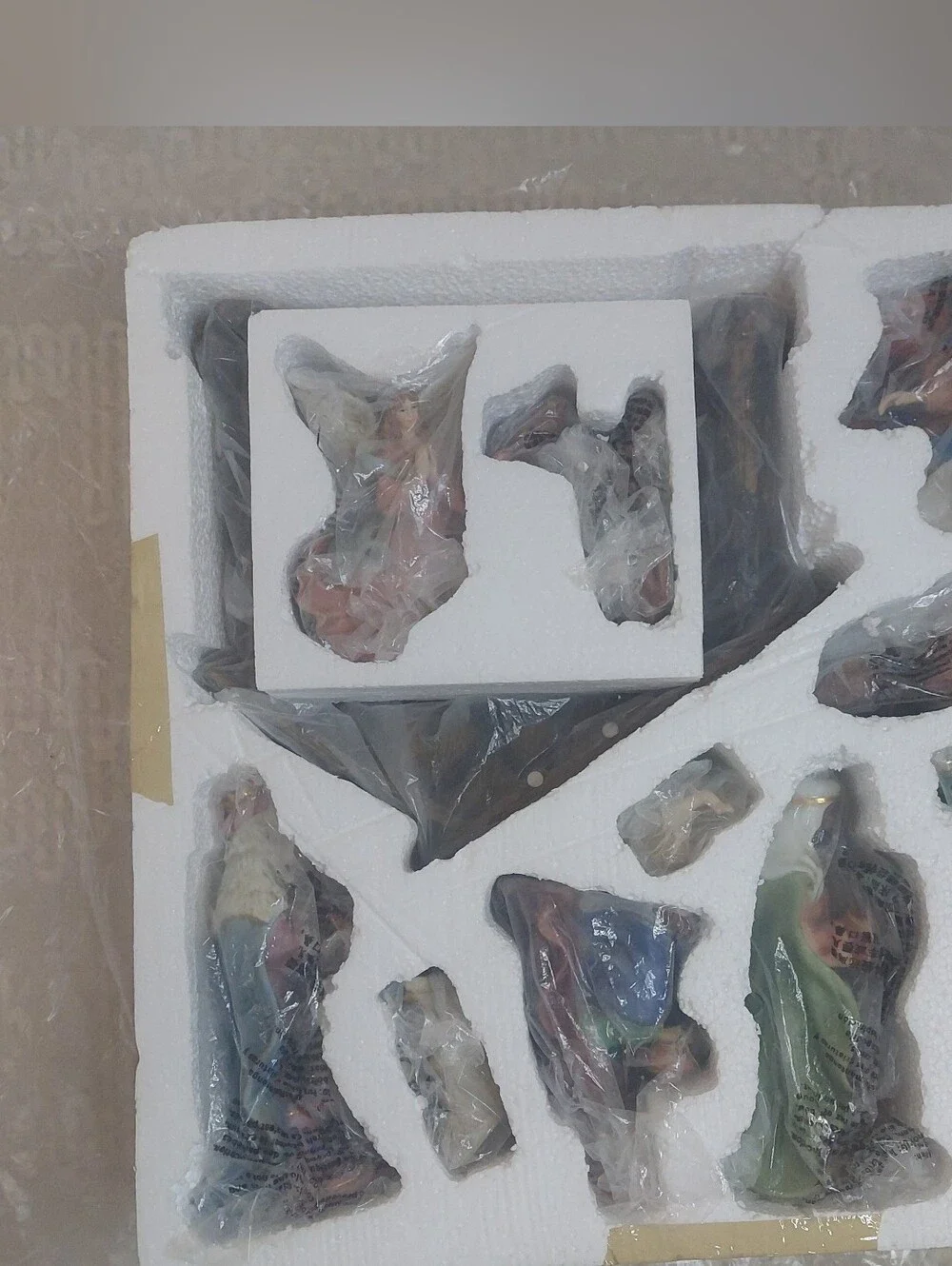 Royal Doulton Classic 11 Pc. Nativity Set! Christmas! (READ!!!)